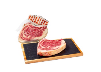 txuleta-bazkaleku-seleccion-1kg-carne-de-la-finca-40_1588102526